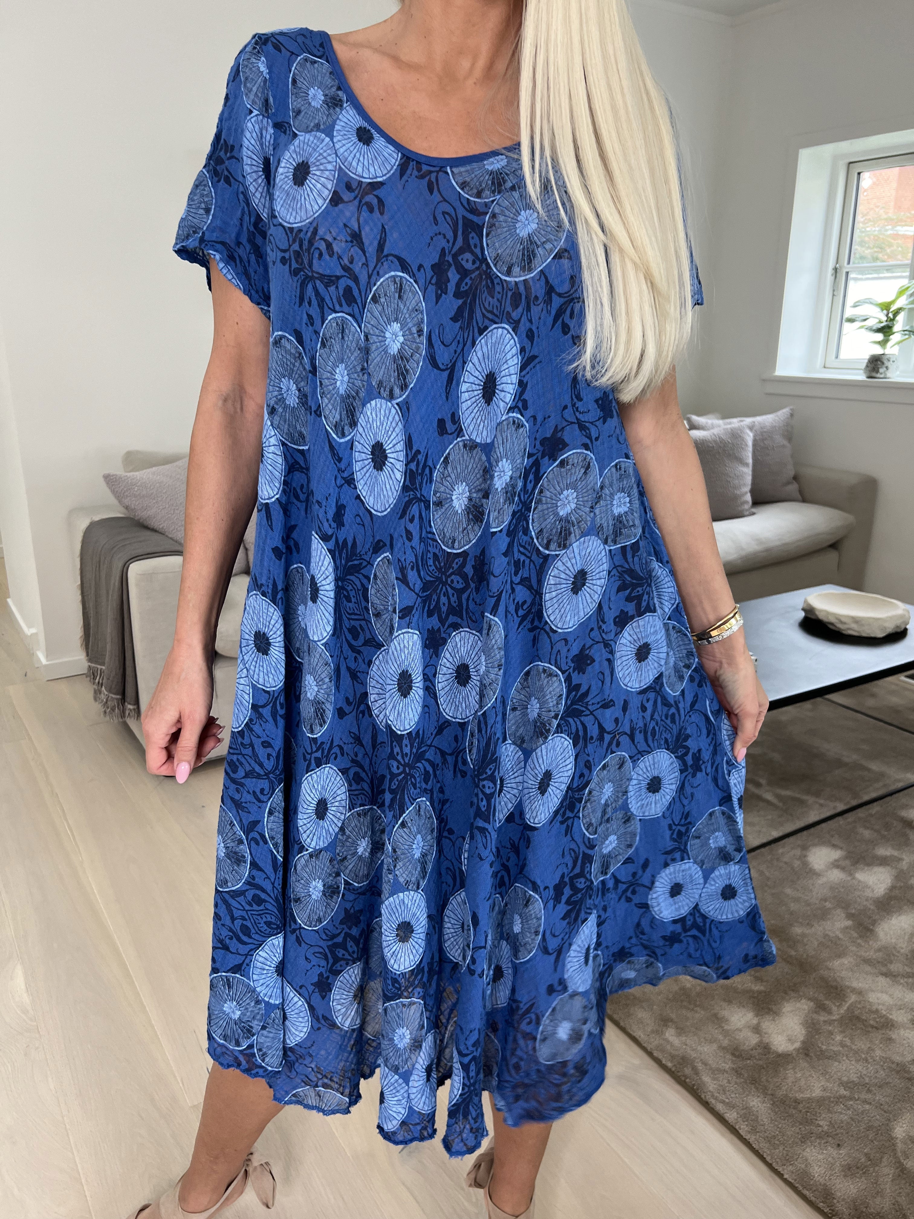 Delphine - Klänning i bomull med motiv